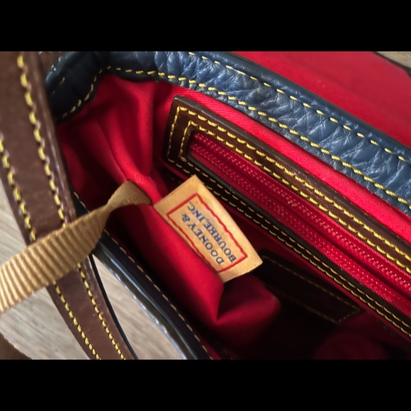 Dooney & Bourke Samba Blue Pebbled Leather Small Crossbody Handbag Flap Purse - Picture 4 of 4